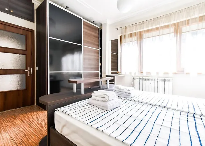 2Bdr Top Location Acs Separate Kitchen